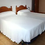 Dona Lubina Πανσιόν Finisterre