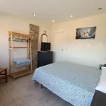 Πανσιόν Dona Lubina 3*