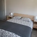 Dona Lubina Πανσιόν 3*